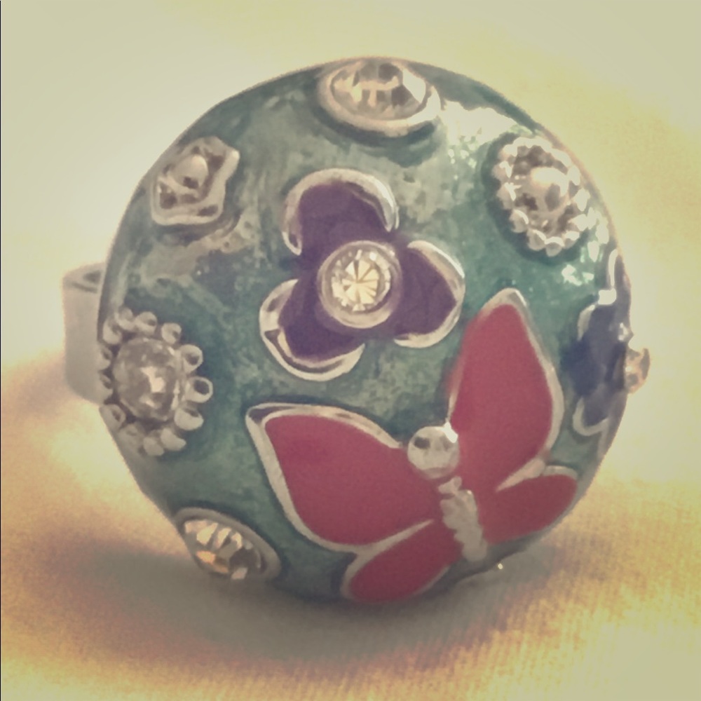 Vintage Enamel Butterly and Flower Ring